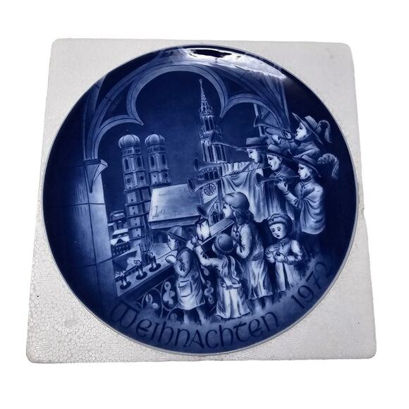 Vtg 1972 BAREUTHER Christmas Plate Frauenkirche From Peters Church Germany - Picture 3 of 11